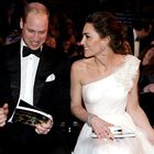 Nagrade BAFTA: Kate Middleton nas je osupnila v čudoviti beli obleki